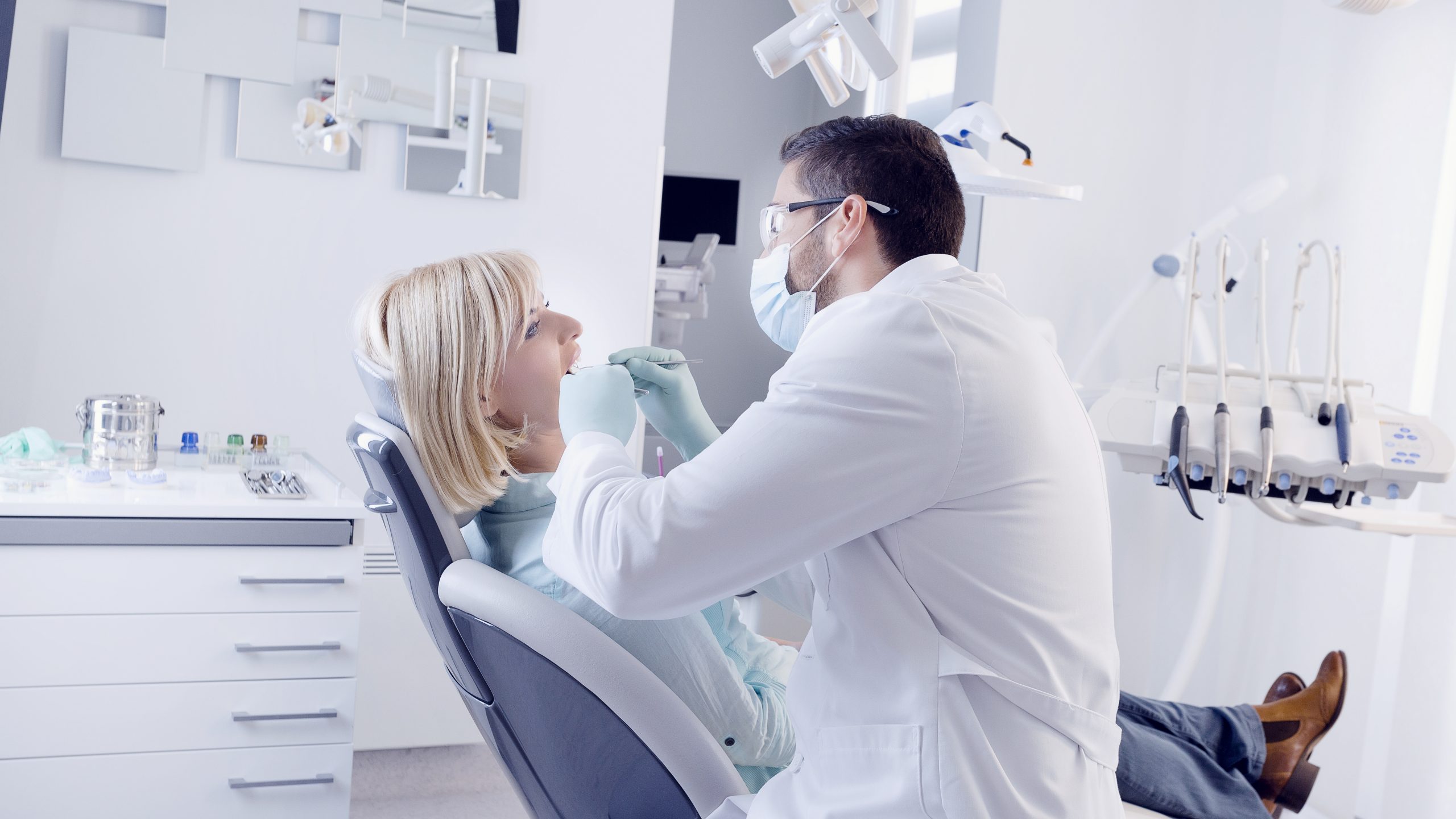 Dentist in Corcoran, CA